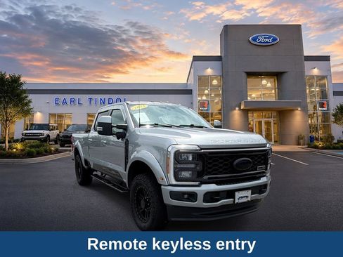 Used 2023 Ford F250 Lariat w/ Lariat Ultimate Package AWD/4WD image 2