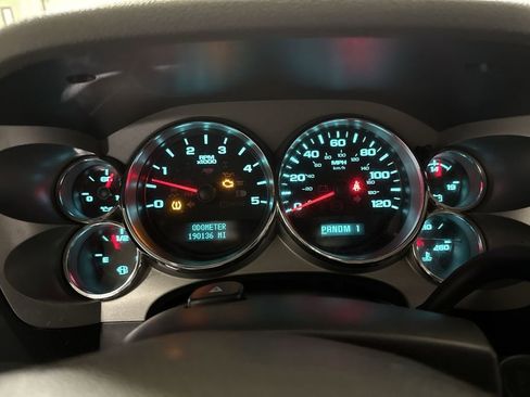 Used 2013 GMC Sierra 2500 W/T w/ Snow Plow Prep Package AWD/4WD image 12