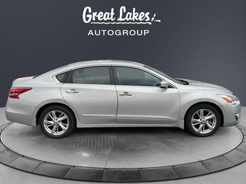 Used 2013 Nissan Altima 2.5 SL w/ Technology Pkg FWD image 6