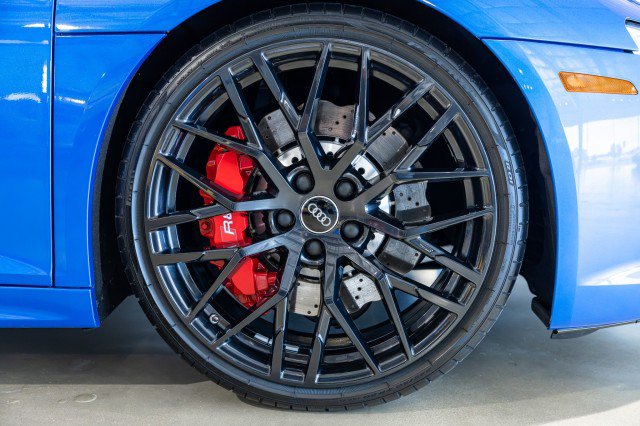 Used 2018 Audi R8 V10 AWD/4WD image 35