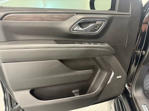 Used 2023 Chevrolet Tahoe LT w/ LT Signature Plus Package image 14