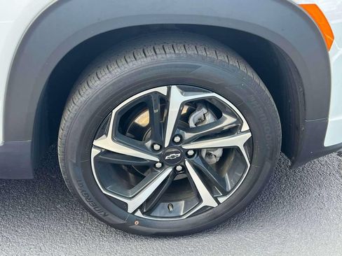 Used 2023 Chevrolet TrailBlazer RS FWD image 10