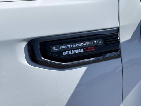 Used 2023 GMC Sierra 1500 AT4 w/ AT4 Premium Package AWD/4WD image 11