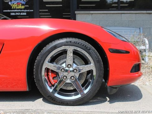 Used 2008 Chevrolet Corvette Coupe w/ Preferred Equipment Group image 26