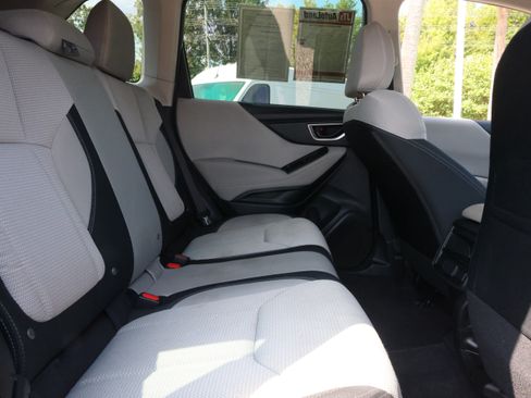 Used 2023 Subaru Forester AWD/4WD image 20