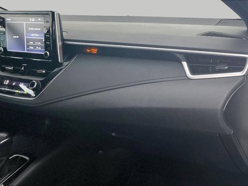 Used 2020 Toyota Corolla SE FWD image 19