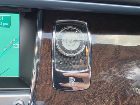 Used 2014 Rolls-Royce Ghost Sedan 4D image 14