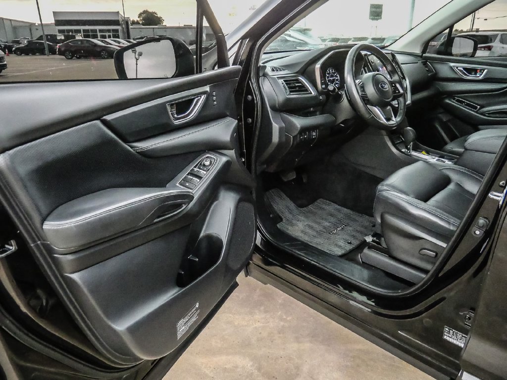 Used 2023 Subaru Ascent Limited AWD/4WD image 34