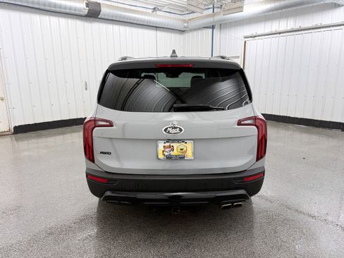 Used 2022 Kia Telluride EX w/ EX Premium Package image 39