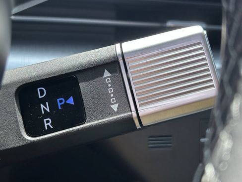 New 2026 Hyundai Kona Limited FWD image 33