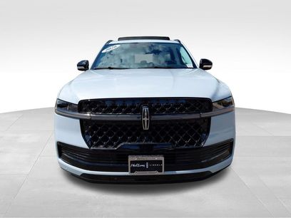 New 2026 Lincoln Navigator Reserve w/ Jet Appearance Package