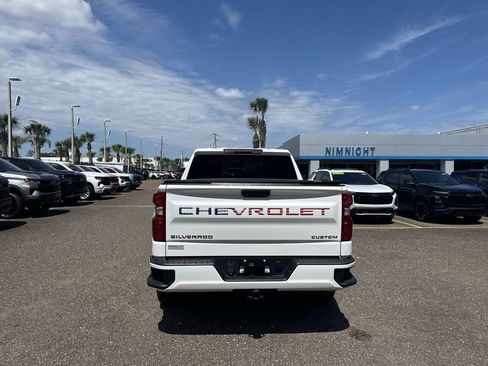 Used 2024 Chevrolet Silverado 1500 Custom AWD/4WD image 15