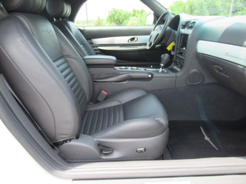 Used 2002 Ford Thunderbird RWD image 10