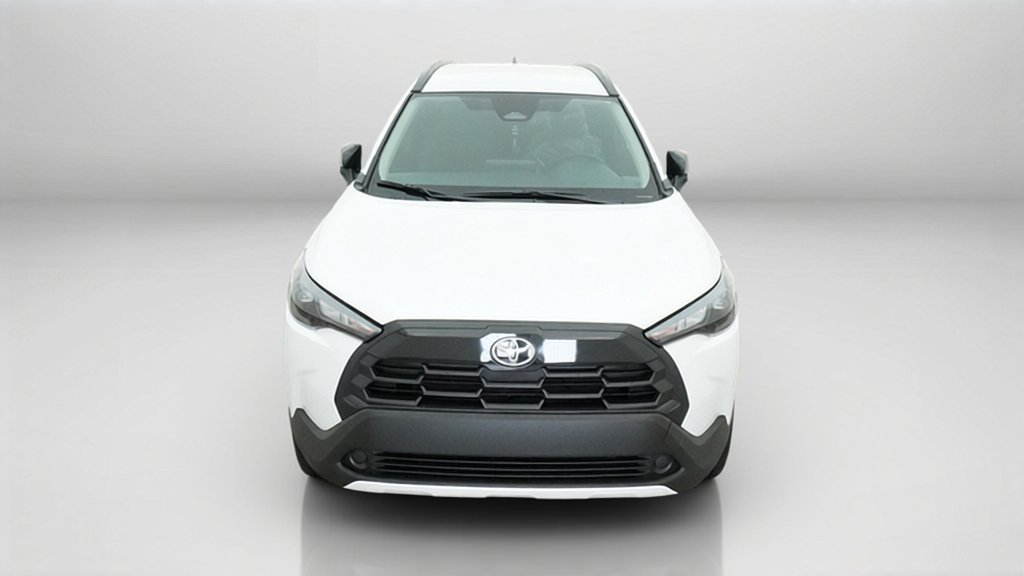 New 2026 Toyota Corolla Cross LE FWD image 2