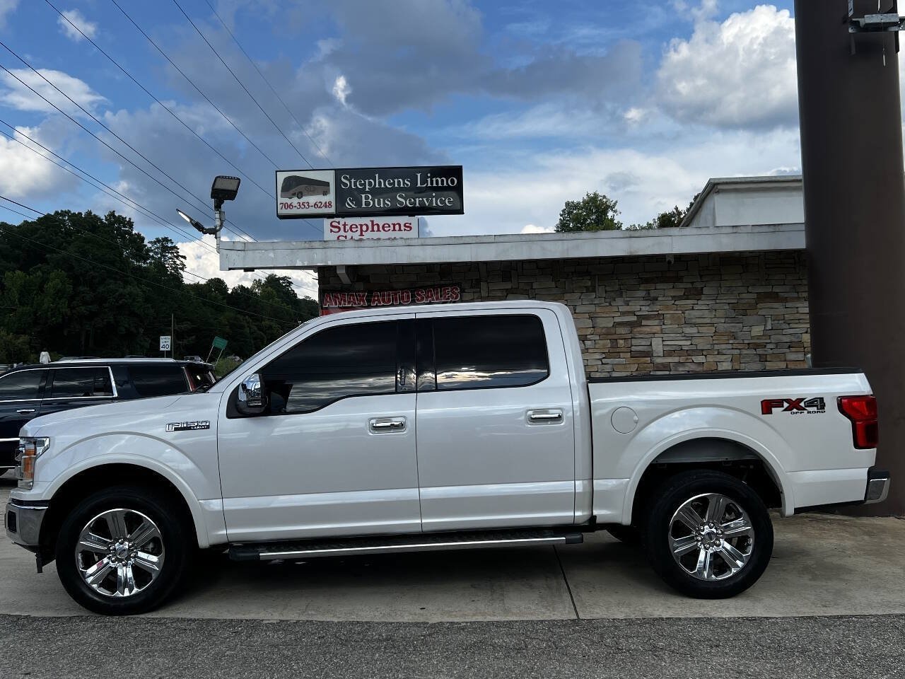 Used 2019 Ford F150 Lariat AWD/4WD image 3