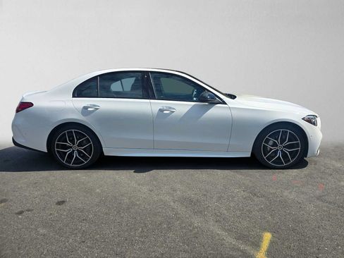 Used 2026 Mercedes-Benz C 300 Sedan image 2