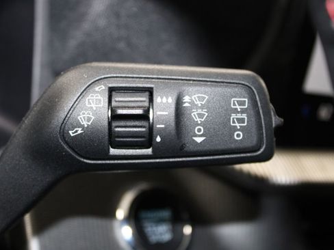 Used 2025 Ford Explorer ST-Line w/ ST-Line Street Pack AWD/4WD image 27