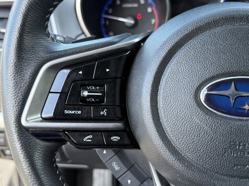 Used 2018 Subaru Outback 2.5i Limited image 24