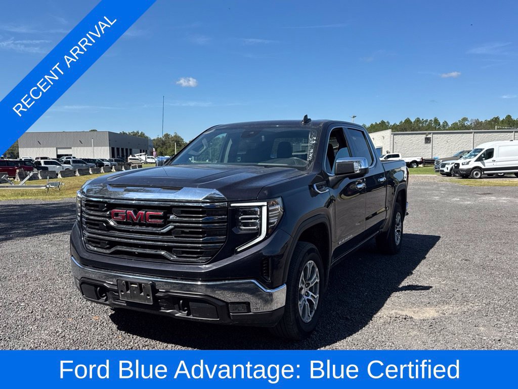 Used 2025 GMC Sierra 1500 SLT AWD/4WD image 1