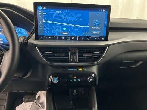 Used 2025 Ford Escape Platinum image 19