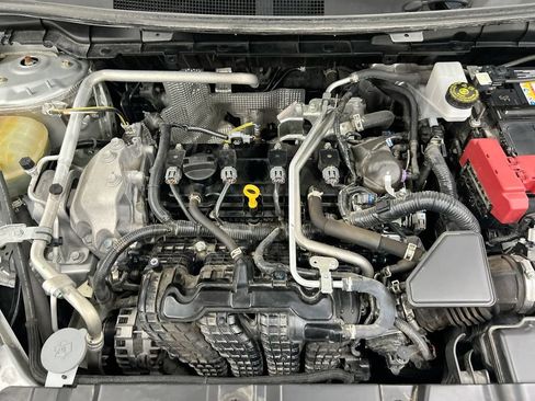 Used 2024 Mitsubishi Outlander ES AWD/4WD image 25