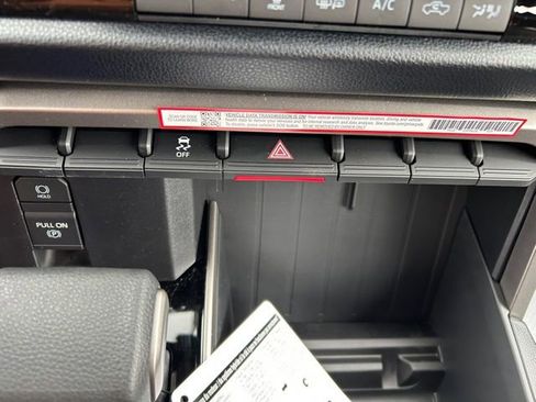 New 2026 Toyota Tundra SR5 w/ SR5 Convenience Package image 40