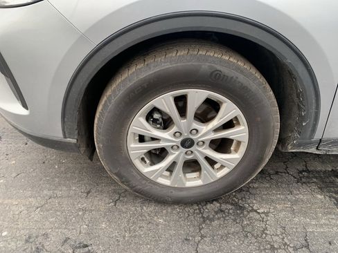 Used 2023 Ford Escape Active w/ Tech Pack #2 image 9