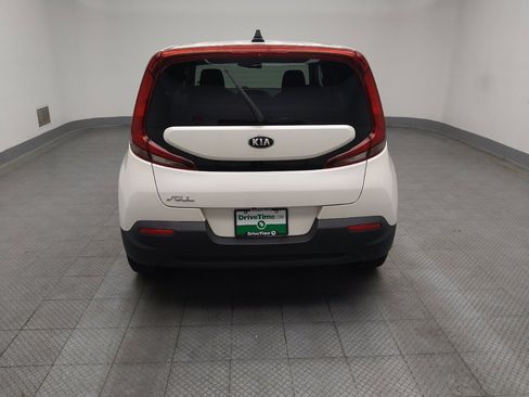 Used 2020 Kia Soul LX FWD image 6