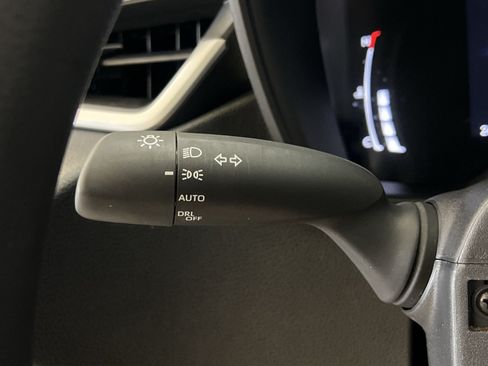 Used 2026 Toyota Corolla LE FWD image 36
