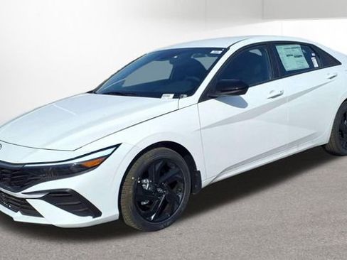 New 2026 Hyundai Elantra Sport FWD image 4