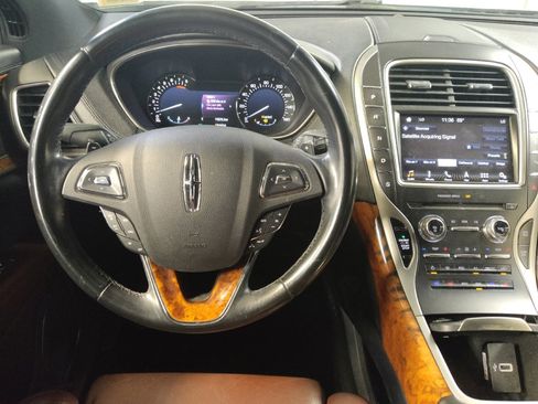 Used 2016 Lincoln MKX Reserve w/ Technology Package image 22