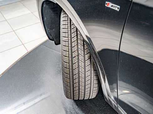 Used 2023 Audi Q5 2.0T Premium Plus w/ Premium Plus Package AWD/4WD image 43