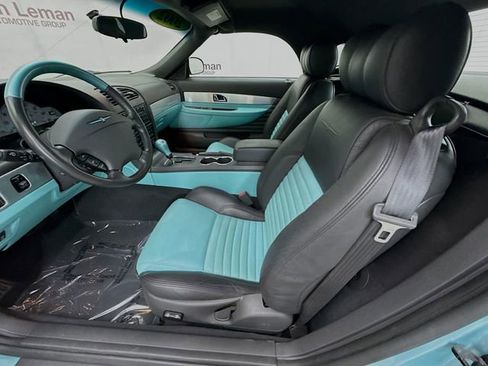 Used 2002 Ford Thunderbird image 18