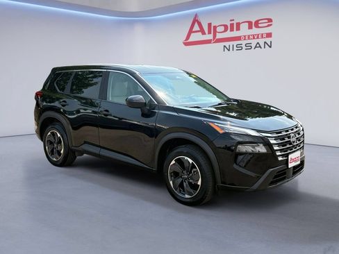 Used 2024 Nissan Rogue SV FWD image 7