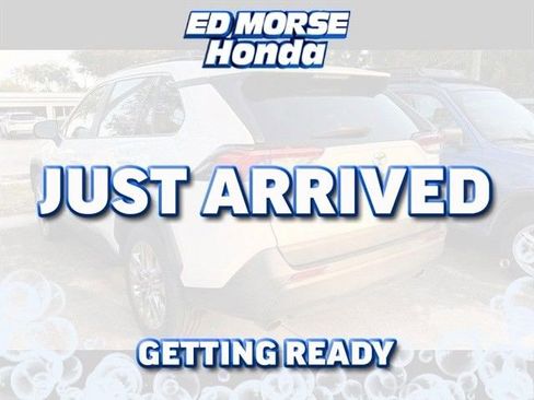 Used 2019 Toyota RAV4 XLE Premium FWD image 3