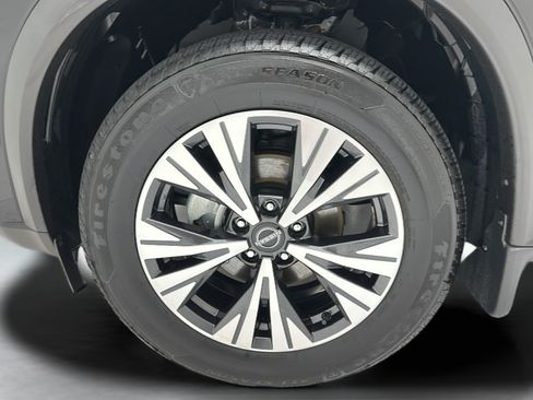 Used 2023 Nissan Rogue SV w/ SV Premium B Package AWD/4WD image 9