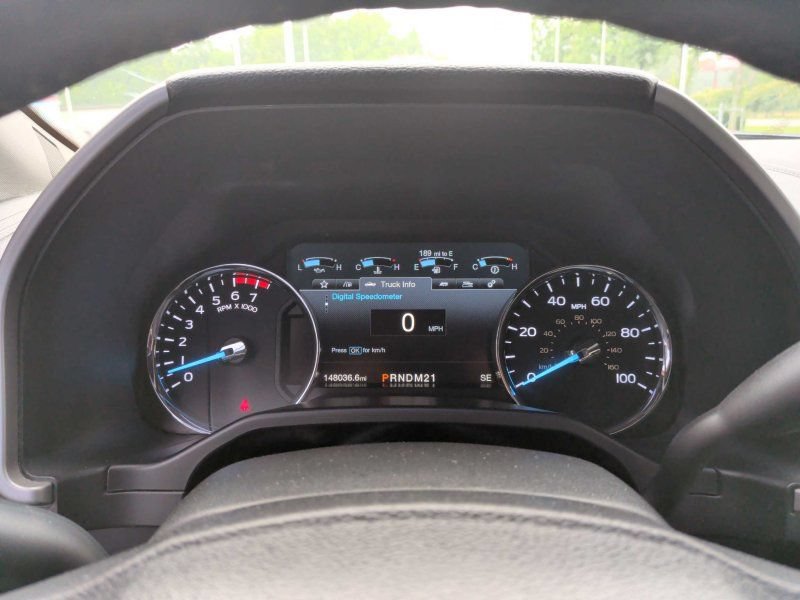 Used 2017 Ford F350 Lariat RWD image 16