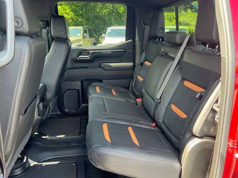 Used 2023 GMC Sierra 1500 AT4 w/ AT4 Premium Package AWD/4WD image 15