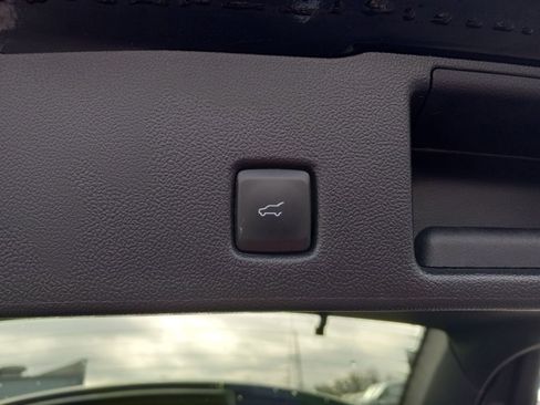 Used 2023 Ford Escape Active w/ Tech Pack #2 AWD/4WD image 13