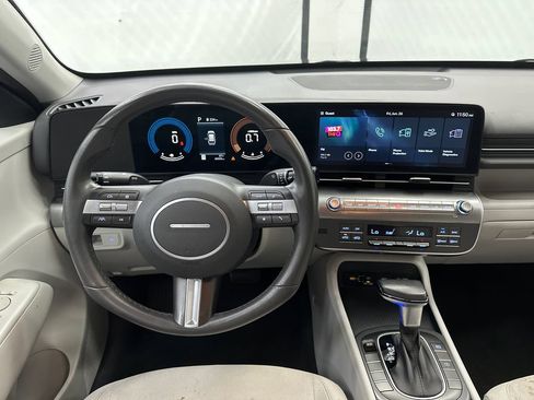 Used 2024 Hyundai Kona SEL FWD image 17