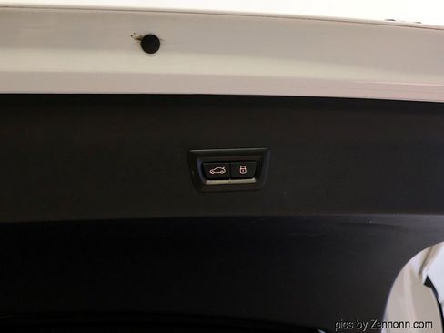 Certified 2023 BMW X4 xDrive30i w/ M Sport Package image 33