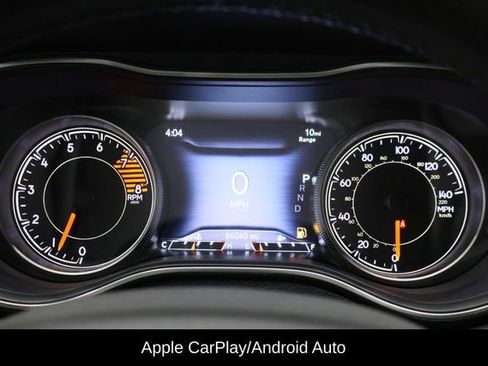 Used 2020 Jeep Cherokee Limited image 11