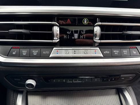 Used 2021 BMW 440i xDrive M440i xDrive w/ Shadowloine Package image 29