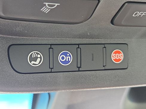Used 2018 Cadillac CTS V w/ Carbon Fiber Package RWD image 20