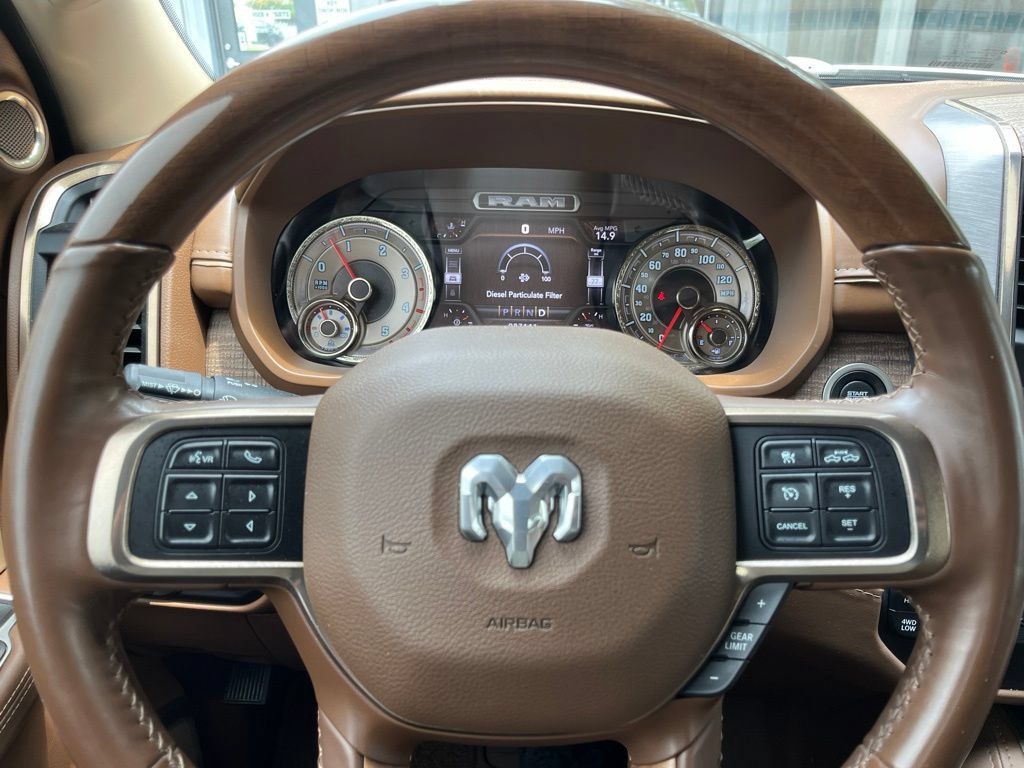 Used 2021 RAM 3500 Limited AWD/4WD image 33