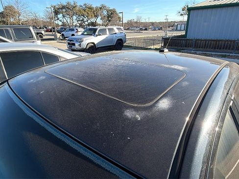 Used 2011 Ford Fusion SE w/ 202A Rapid Spec Order Code image 12