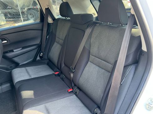 Used 2025 Nissan Rogue SV FWD image 34