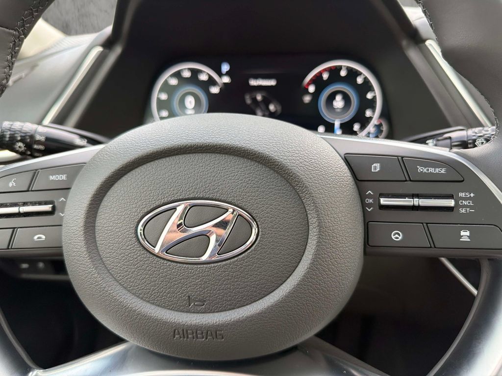 Used 2020 Hyundai Sonata SEL w/ Premium + Sunroof Package FWD image 27