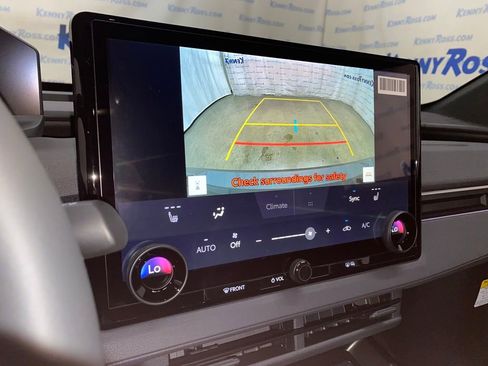 New 2026 Subaru Solterra Premium image 20