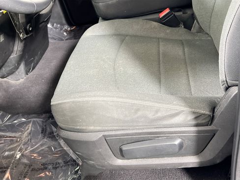 Used 2022 RAM 1500 Classic Warlock AWD/4WD image 18